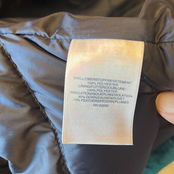 MEN’S SIZE LARGE LANDS’ END CONVERTIBLE WATER/WINDPROOF SQUALL COAT W/DOWN VEST - Picture 9 of 15